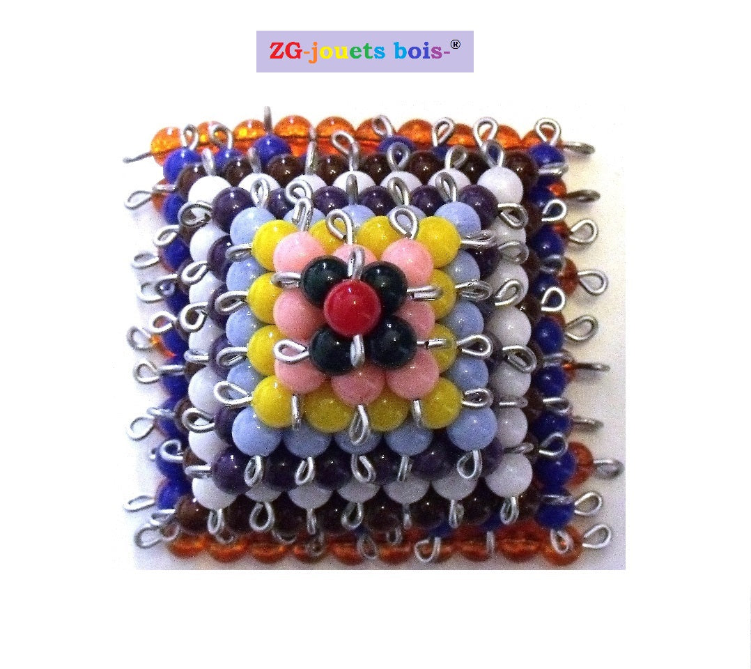 Montessori pyramid, 10 orange or gold to choose from