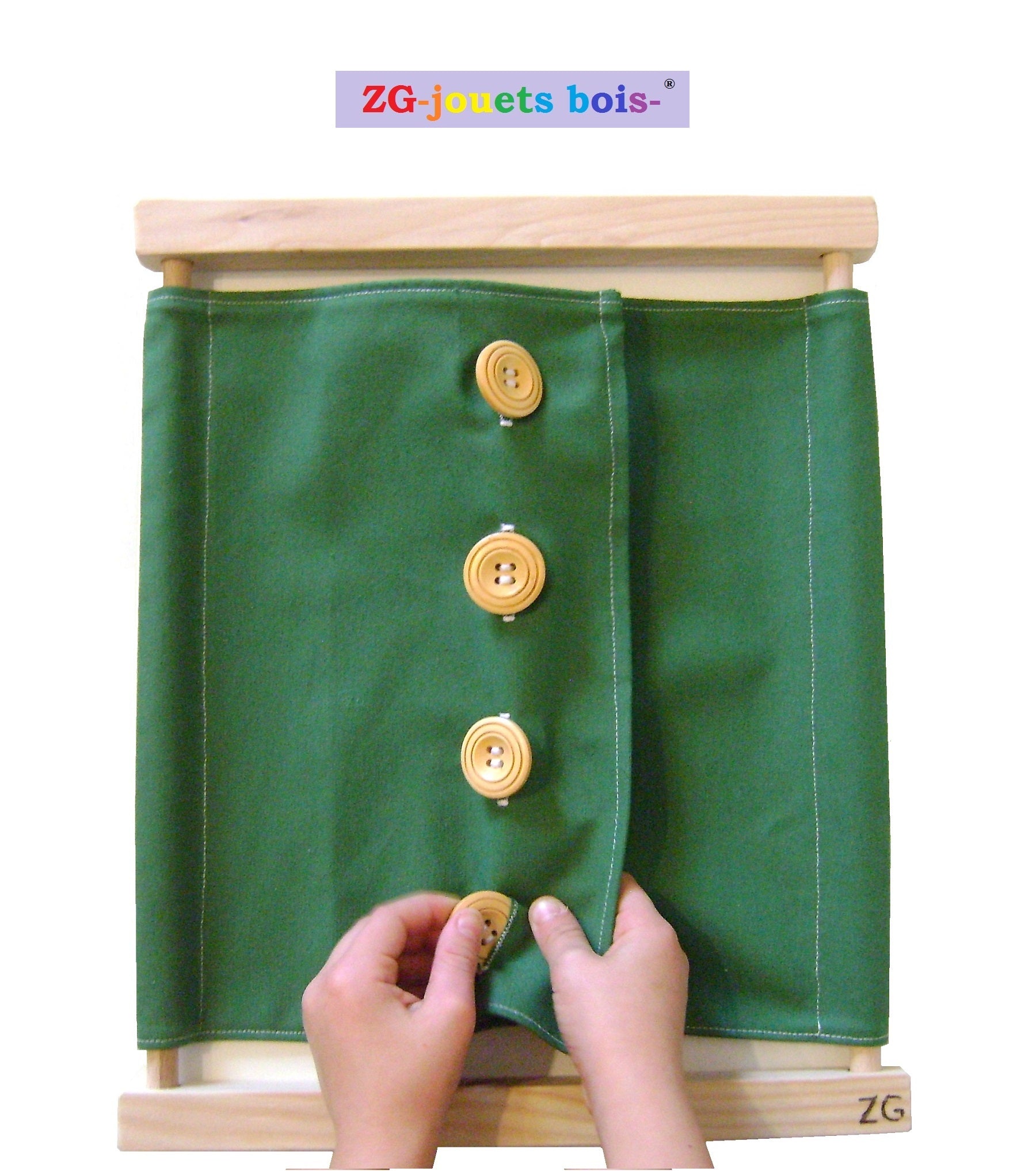 cadre habillage montessori gros boutons bois et tissu 100% coton vert ZG